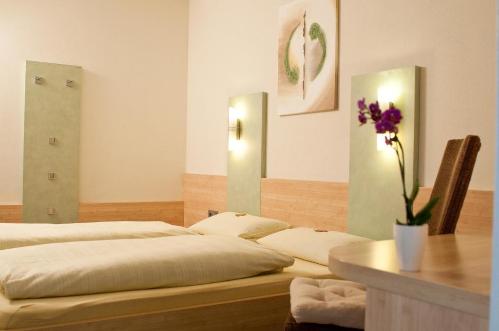 Hotel-Restaurant Bauer-Keller Greding Chambre photo