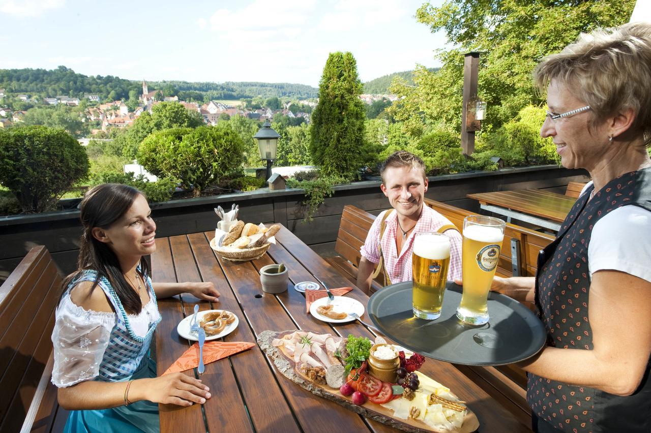 Hotel-Restaurant Bauer-Keller Greding Extérieur photo