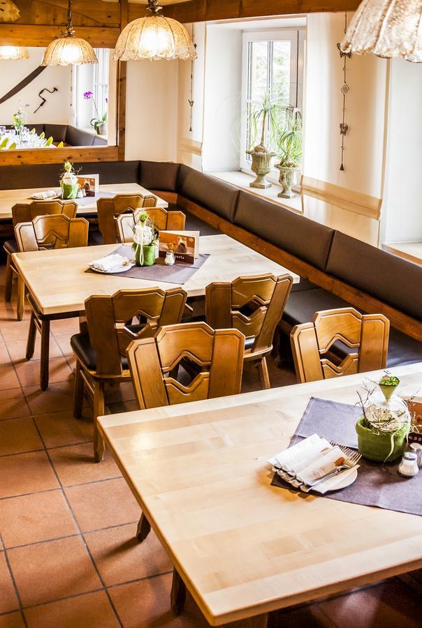 Hotel-Restaurant Bauer-Keller Greding Extérieur photo